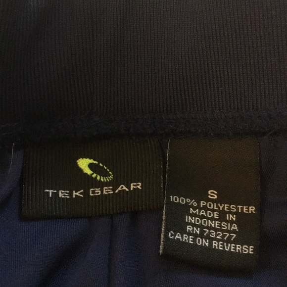TEK GEAR athletic capris - Picture 3 of 3